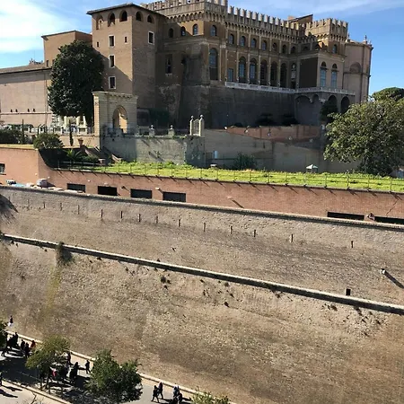 Zeus Group Vatican Gæstehus