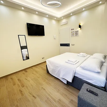 Zeus Group Vatican Rom