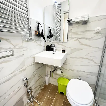 Zeus Group Vatican Gasthof *