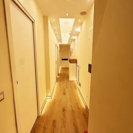 Zeus Group Vatican Ρώμη