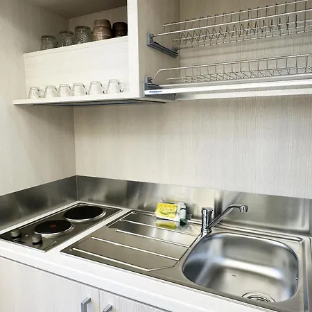 Zeus Group Vatican Πανσιόν