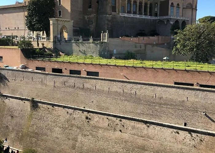 Zeus Group Vatican 招待所