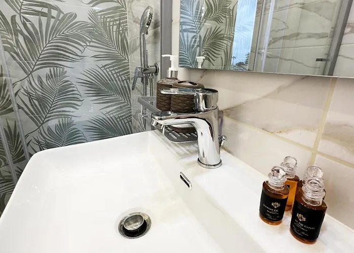 Zeus Group Vatican Guest house Rome